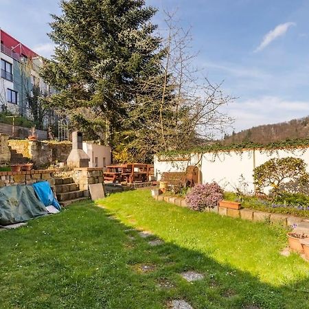 Apartman Vishegrad Leilighet Karlovy Vary Eksteriør bilde